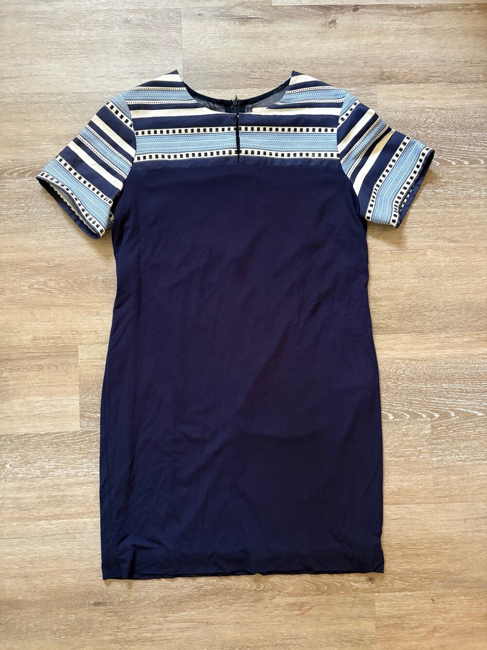 Vilagallo Vediana Blue Striped Jacquard Shift Dress
